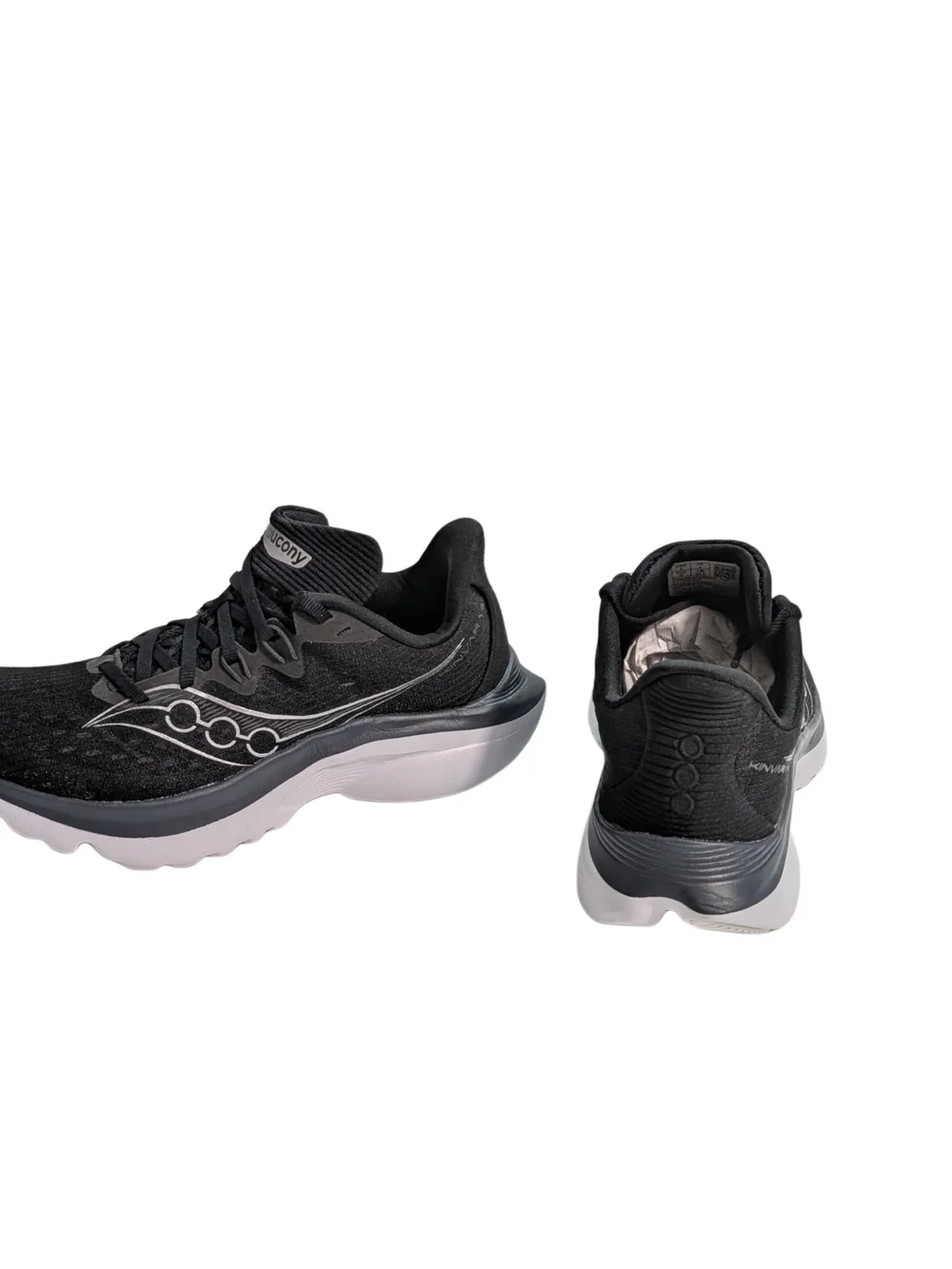 Saucony Kinvara 16 Women's Size 6 Black White Running Shoes S11020-200